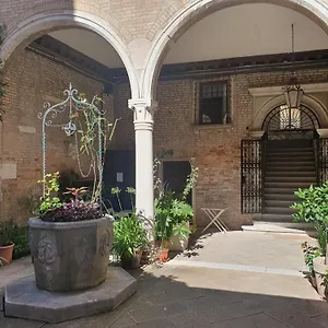 Apartamento Al Mezzanino, Palazzo Torniello, Venecia